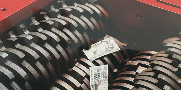 Geschichte ErsteMaschine-1000x500