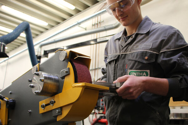 Karriere-Lehrling-Metalltechniker 2400x1600