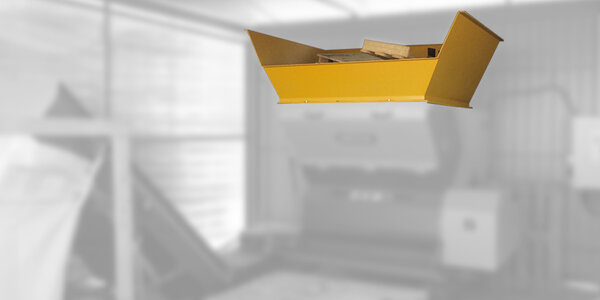 LR1400-Einfuelltrichter-1000x500