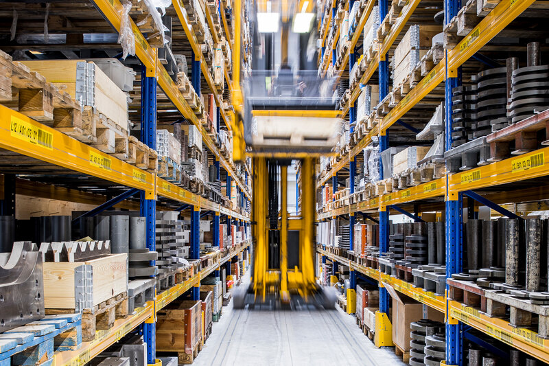 Karriere-Lagerlogistiker 2400x1600