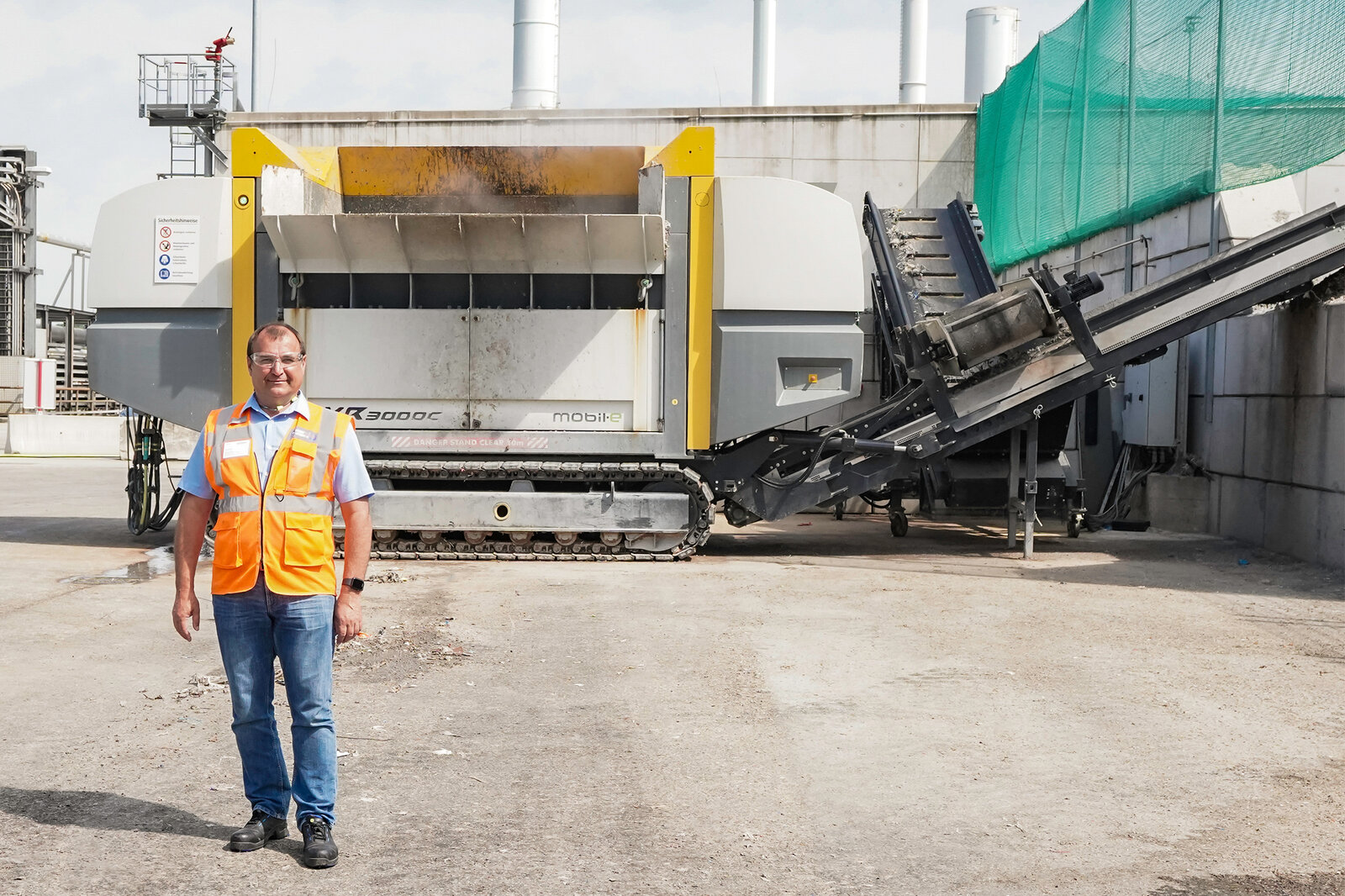 Pulper rope: complex waste product, precious material | UNTHA shredding ...