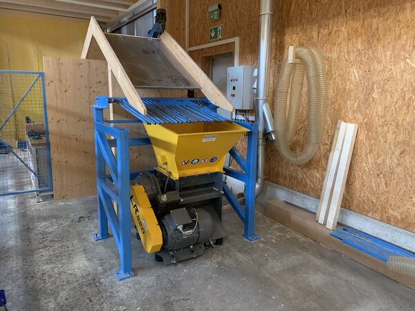 LR520_2_Sondertrichter